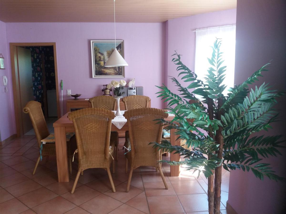 Ferienwohnung Im Bungert Merzig Exteriör bild